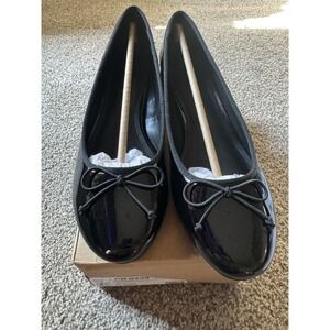 Justfab Size 9.5 Black Flats Patent Leather Madeline